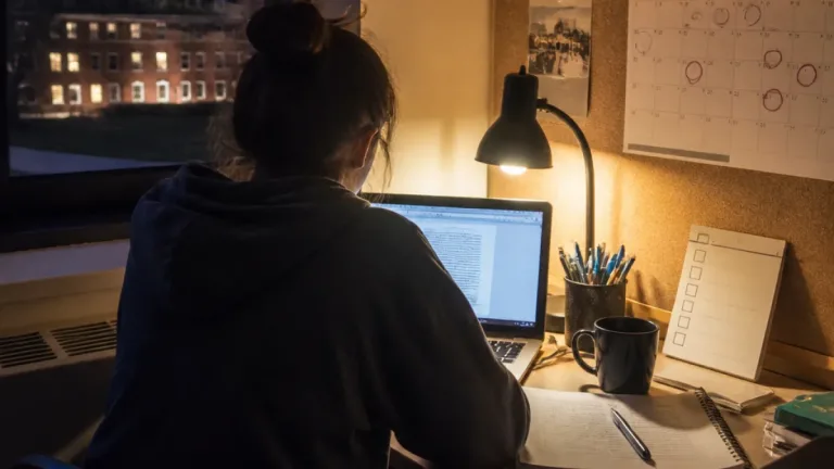 How seniors can manage cost, applications and personal statements this admissions season